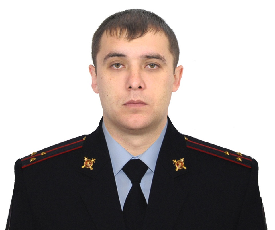 Вахмянин Р.С. старший лейтенант полиции