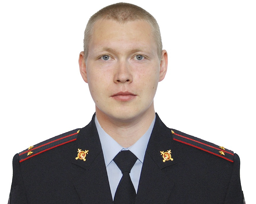 Бахарев Д.С. лейтенант полиции