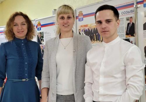 Екатерина Николаева и Павел Иванов будут представлять Каменск-Уральский в Молодежном парламенте Свердловской области.